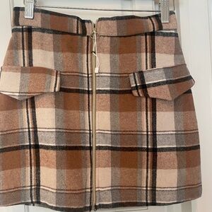 Girls mini skirt